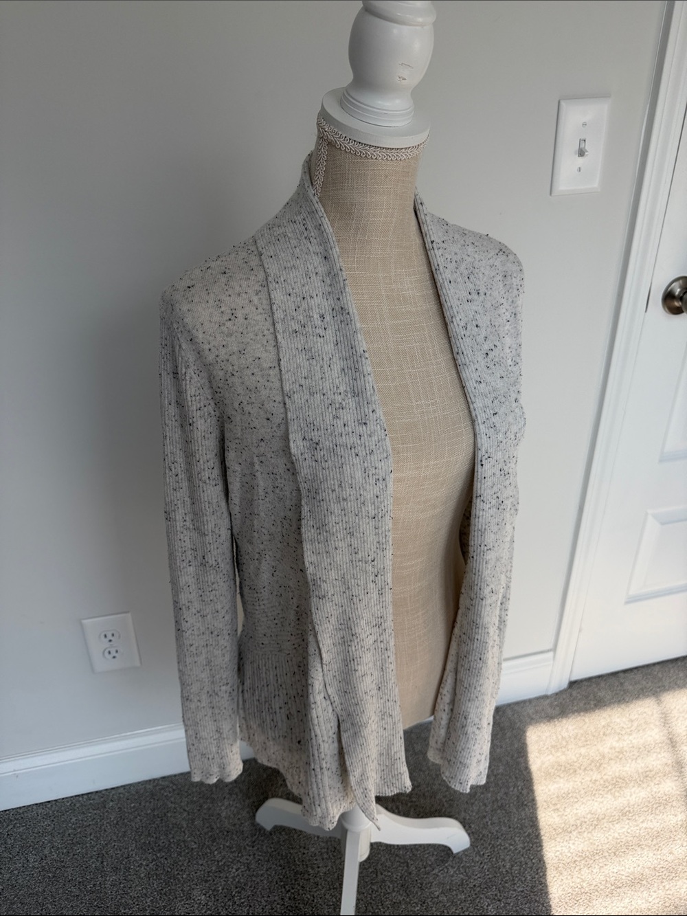 Cozy Light Gray Open-Front Knit Cardigan